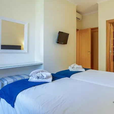 Greice Homes- 3 Bed Luxury In شقة *